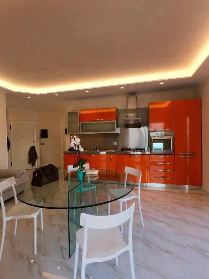 Olimpia Apartment Arma di Taggia Exterior photo